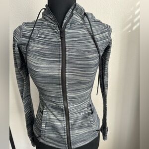 Lululemon Define grey jacket size 4